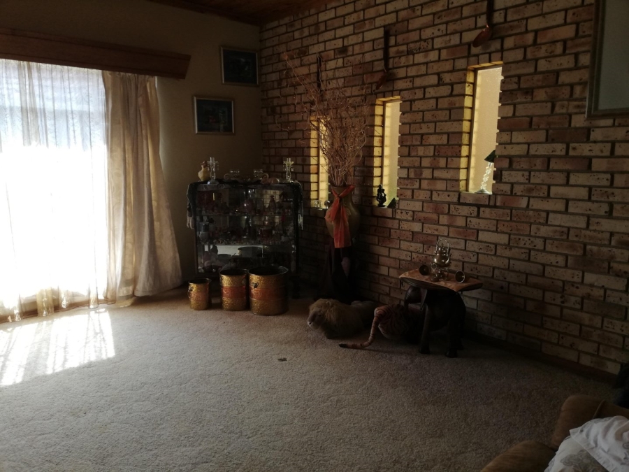 4 Bedroom Property for Sale in Stilfontein Ext 4 North West